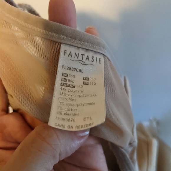 Fantasie Bra 36D - Picture 5 of 5
